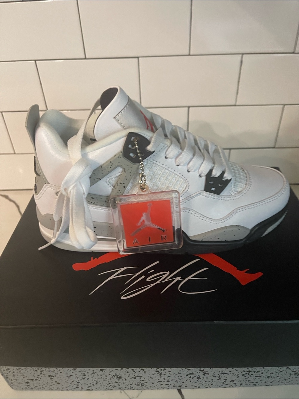 Men’s Retro 4 White Cement Size 6.